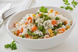 حساء الأرز بالخضروات