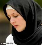 أشهر متاجر بريطانيا تعرض الحجاب الإسلامي