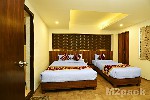 ما هي الغرفة مزدوجة عند حجز الفنادق - • Royal Suite..