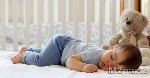 كيف تتغير طبيعة نوم الرضيع بعد الشهر السادس؟
