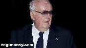 وفاة مصمّم الأزياء الفرنسي Hubert de Givenchy عن عمر ناهز 91 عاماً