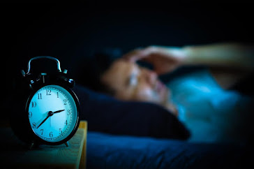 ادعم جسمك بـ 6 فيتامينات  لنوم هادئ ليلًا